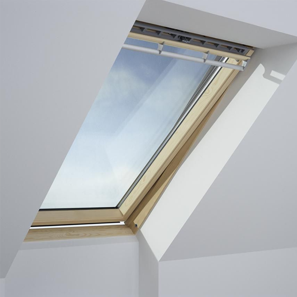 Fen Tre De Toit Motoris E Velux Ggl Integra Tout Confort Sk Bois