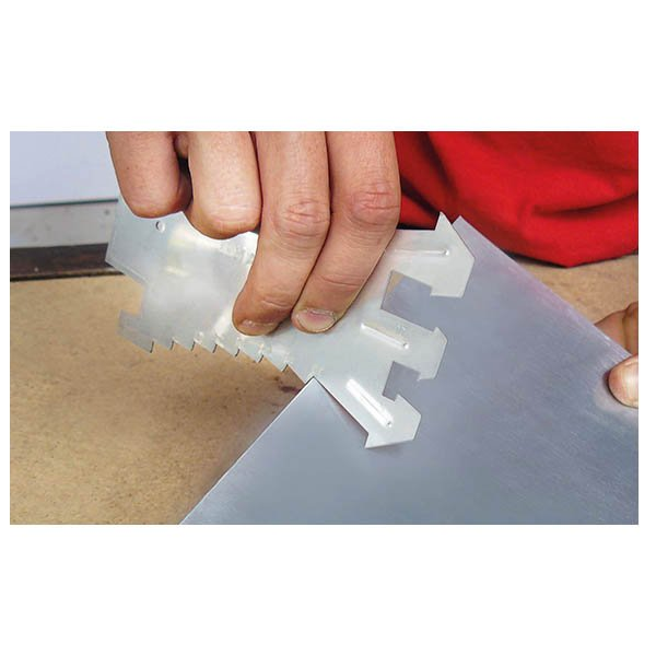 Tracette à zinc Jouanel en inox graduation par 5 mm de 5 à 100 mm