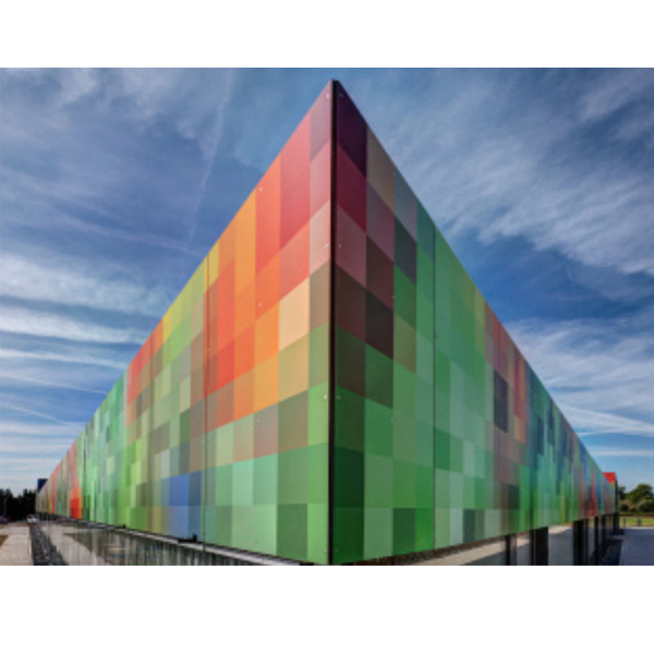 Panneau de parement extérieur Max Exterior NT en HPL - 0080 Noir - 4100 x 1854 mm - ép. 8 mm