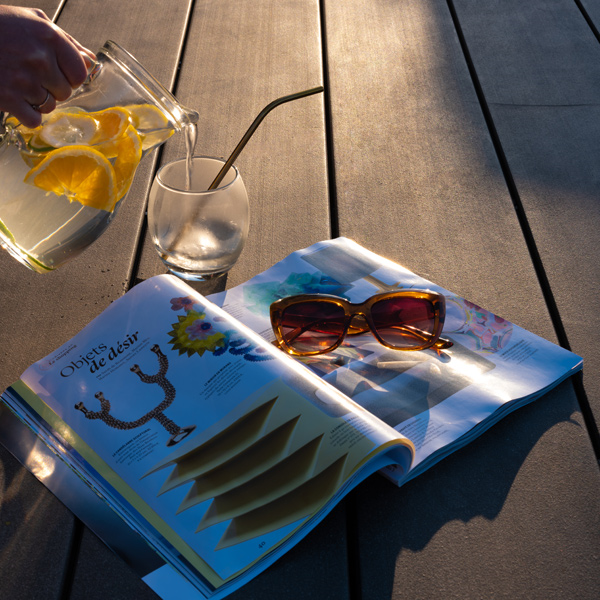 Lame de terrasse en bois composite Élégance finition lisse - Silvadec - 180 MM x 23,00 MM - longueur 4,00 M - Gris anthracite