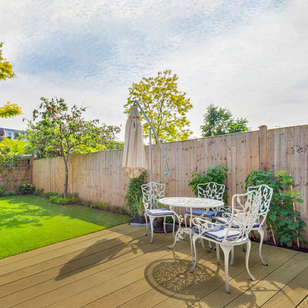 Lame de terrasse composite imitation bois - REGALBOARD - 176 MM x 22,00 MM - 3,60 M - Teck doré