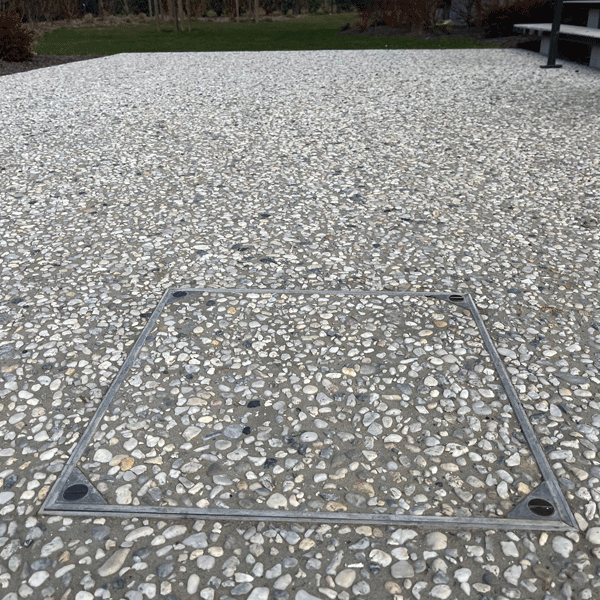 Tampon à remplir de béton ou à paver en aluminium - SOCOLIM TSAD40.55 - Double joint - 520,0 mm x 520,0 mm