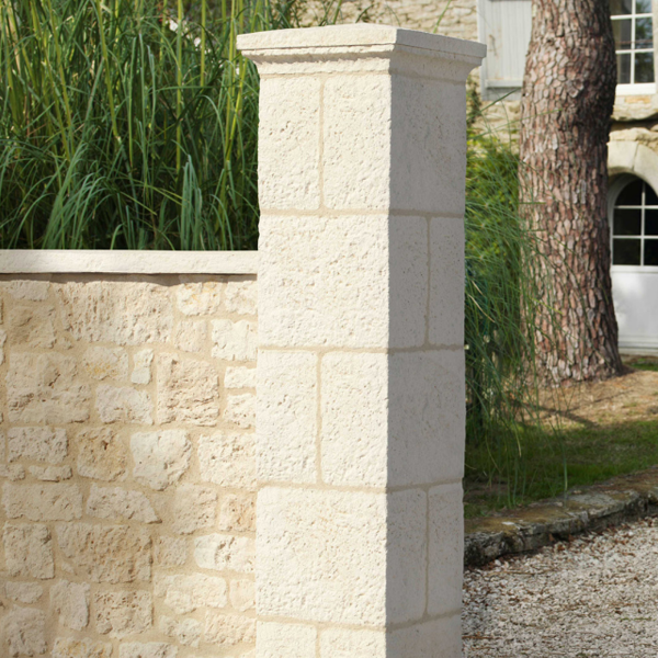 Chaperon de mur Renaissance en pierre reconstituée - ton pierre - 49,0 CM x 35,0 CM x 6,00 CM