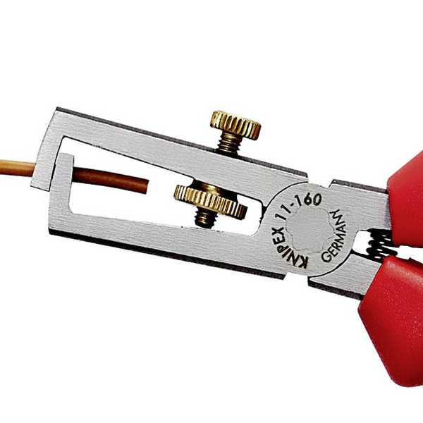 Pince à dénuder universelle avec ressort d'ouverture - Longueur 160 mm - Poignées gainées