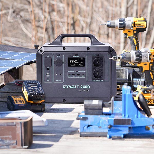 Station électrique portable IZYWATT 2400,0 W Orium - 3 modes de charge - 9 prises de sortie