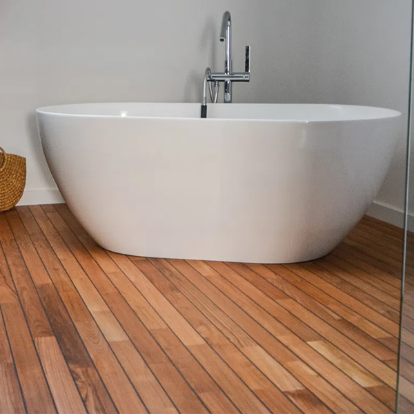 Parquet salle de bain Teck Navylam + pré-huilé - double joint intégré - larg. 88 MM - ép. 9,00 MM - long. variable