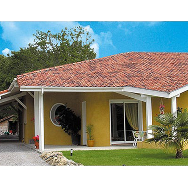 Tuile en terre cuite - Méridionale Poudenx - emboîtement grand moule fortement galbée - Paysage