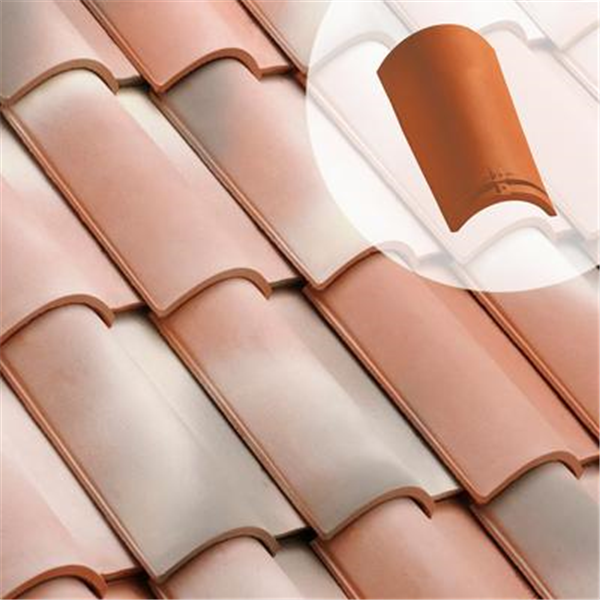 Faîtière/arêtier pureau variable à emb.