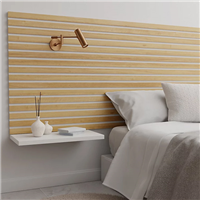 Décoration murale avec tasseaux MDF imitation chêne sur panneau HDF blanc - Larg. 28,7 CM x Ép. 2,00 CM - Long. 2,50 M