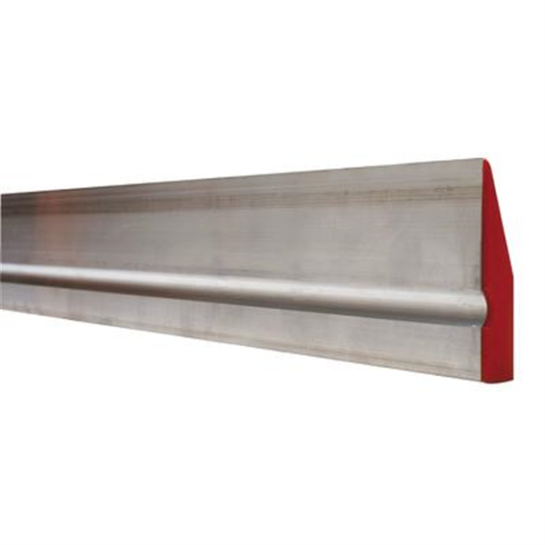 Règle aluminium à dresser biseautée plâtrier - Mob Mondelin - 1,5 mètres - Embouts plastiques