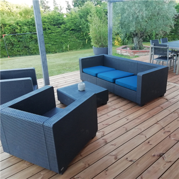 Lame de terrasse bois en Pin du Nord bombée - Liséo - Traité classe 4 marron - 145 MM x 27,00 MM - Longueur 5,40 M