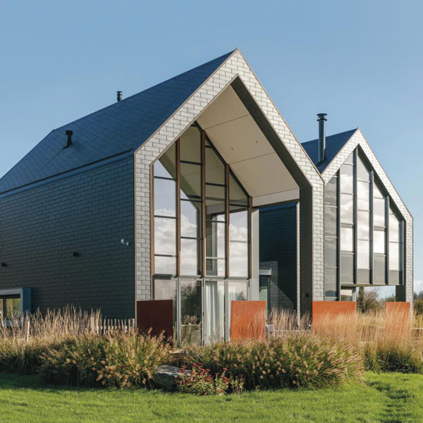 Ardoise fibres-ciment Kergoat surface lisse bords épaufrés - Anthracite - 40 x 24 cm - ép. 3,8 mm