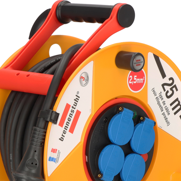 Enrouleur électrique Brennenstuhl Standard RB PRO - câble de 25,0 M H07RN-F 3G2,5 avec 4 prises IP44