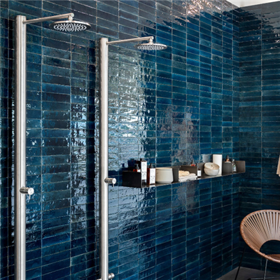 Faïence brillante effet Zellige - Look Glossy - 24,0 CM x 6,0 CM - ép. 10,00 MM - Blu