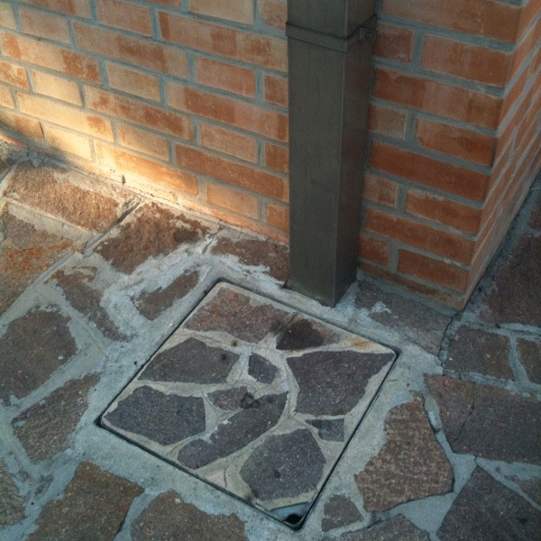 Tampon à remplir de béton ou à paver en acier galvanisé - BOTOLI TOB51 - pour boite de branchement - 595,0 mm x 595,0 mm