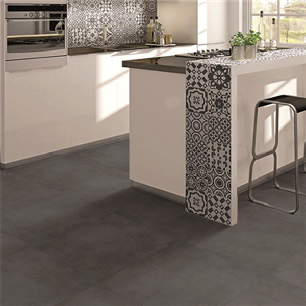 Plinthe FLOWING EDILIS en grès cérame - Smoke - 7,5 CMx60,4 CM