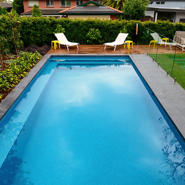 Mosaïque en émaux de verre lisse  - carreau de 2,5 x 2,5 cm - trame de 31,2 x 49,5 cm