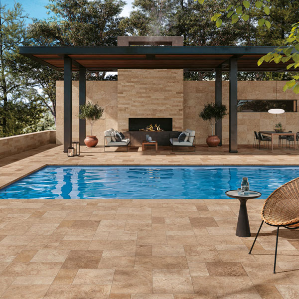 Margelle pour piscine effet pierre en grès cérame rectifié - Tiber Light - 30 x 60 cm - ép. 20 mm