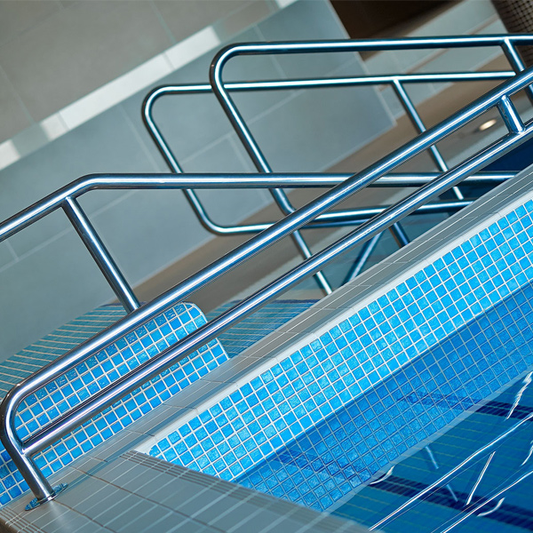 Mosaïque en émaux de verre lisse  - carreau de 2,5 x 2,5 cm - trame de 31,2 x 49,5 cm