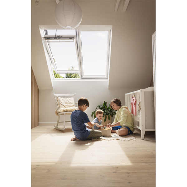 Fenêtre de toit Velux GGLS 2en1 - Rotation motorisée à énergie solaire - Vitrage confort - WhiteFinish - 151,0 CM x 118,0 CM