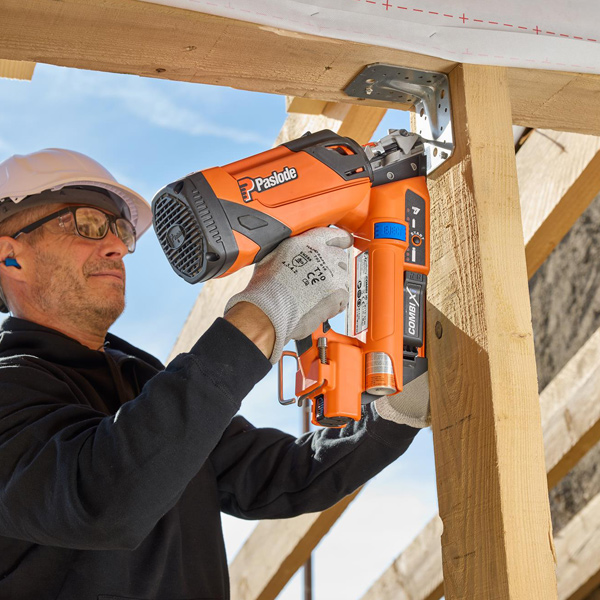 Cloueur autonome 2en1 Spit Paslode Combi Xi - bois sur bois et connecteurs métalliques - en coffret avec batterie et chargeur + 2 packs de clous