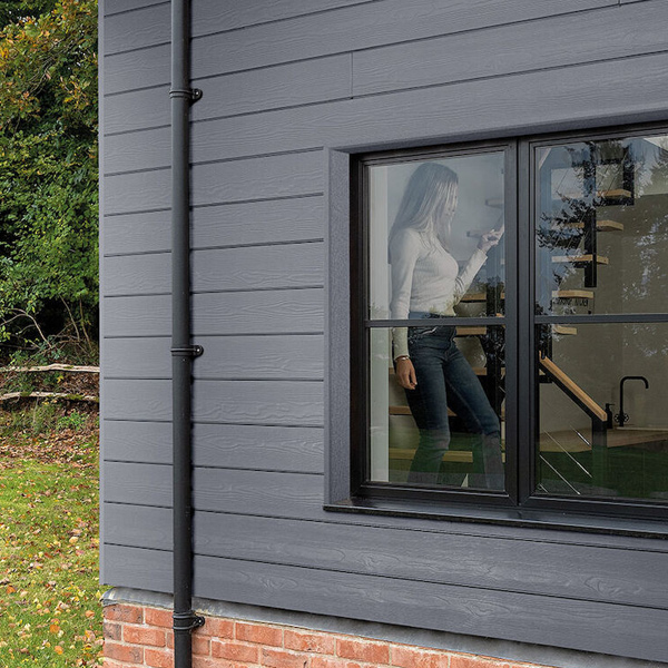 Lame de bardage en fibres-ciment Cedral Click finition relief - 186 MM x 12,00 MM - L. 3,60 M - Gris acier C15