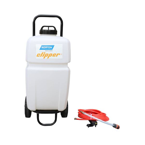 Réservoir d'eau 35 litres sur batterie ou secteur avec pompe électrique