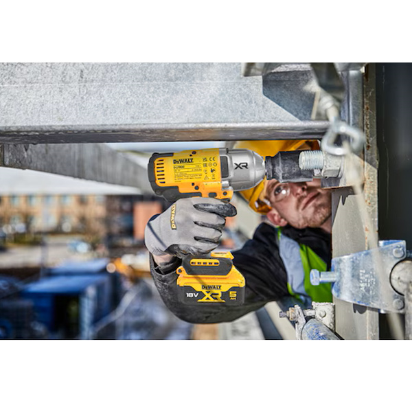 Boulonneuse 1/2" XR 18V brushless 1396 Nm Dewalt DCF900NT-XJ - en coffret TSTAK sans batterie ni chargeur