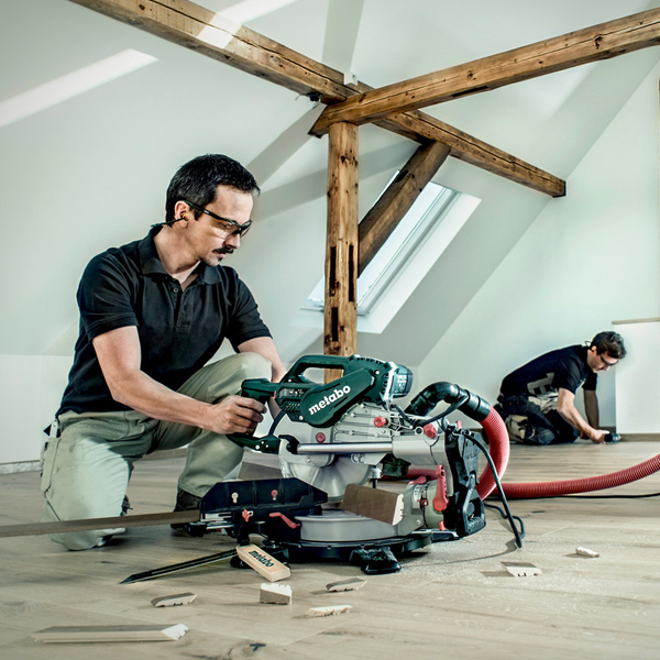 Scie à onglet radiale Metabo KGSV 72 Xact SYM - butée à réglage symétrique - 1800 W - avec lame Ø 216 mm