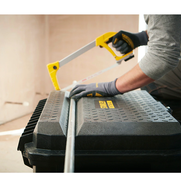 Coffre de chantier étanche Stanley FatMax capacité 113 litres IP54