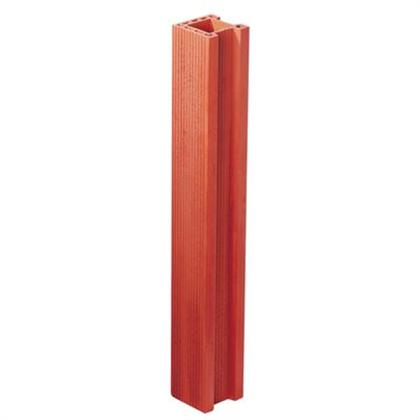 Poteau d'angle monolithe