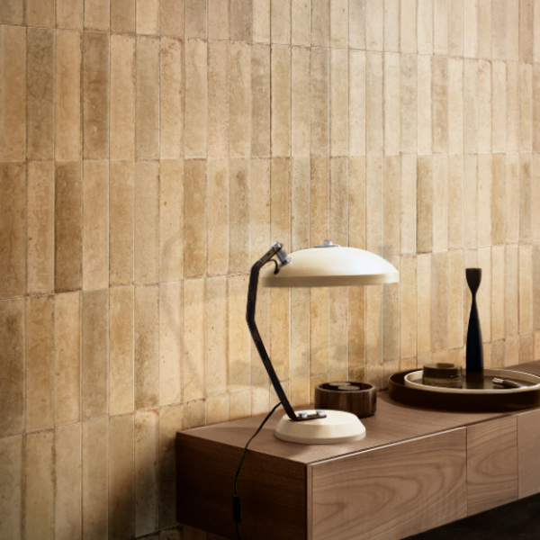 Faïence brillante effet Zellige - Look Glossy - 24,0 CM x 6,0 CM - ép. 10,00 MM - Beige