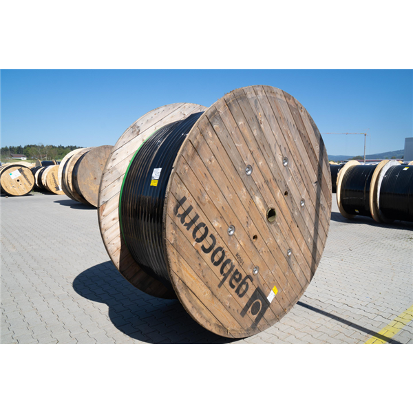 MICRO TUBE 4X16MM TOURET 2100ML