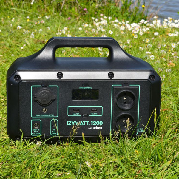 Station électrique portable IZYWATT 1200,0 W Orium - 4 modes de charge - 7 prises de sortie