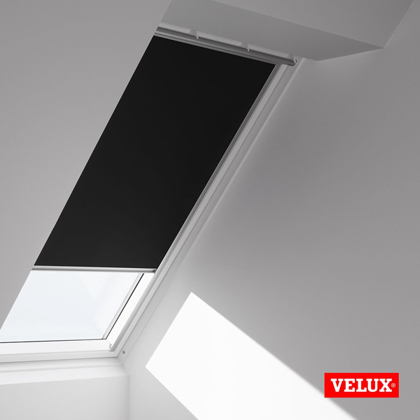 Store occultant Velux DKL pour fenêtre de toit UK04 - 134,0 CM x 98,0 CM - Noir