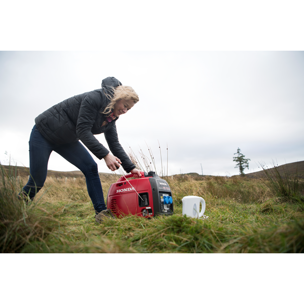 Groupe électrogène portable - Honda Inverter EU 22I silencieux - 2200W - Loisirs jardin et professionnel