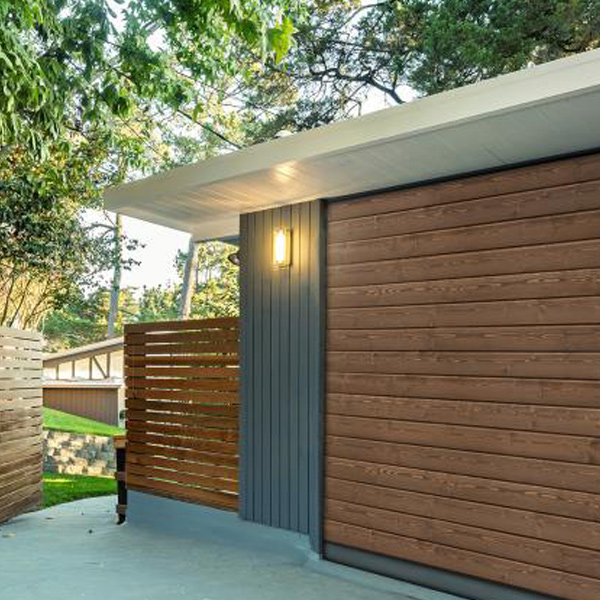 Bardage bois peint en Sapin du Nord de classe 3.1 - Protect Silverwood - Profil Line - 20,00 MM x 125,00 MM - Long. 4,15 M - Coloris Havane