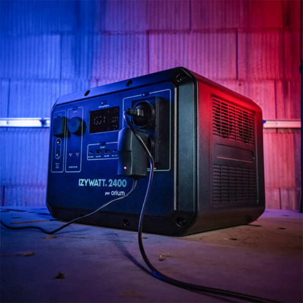 Station électrique portable IZYWATT 2400,0 W Orium - 3 modes de charge - 9 prises de sortie