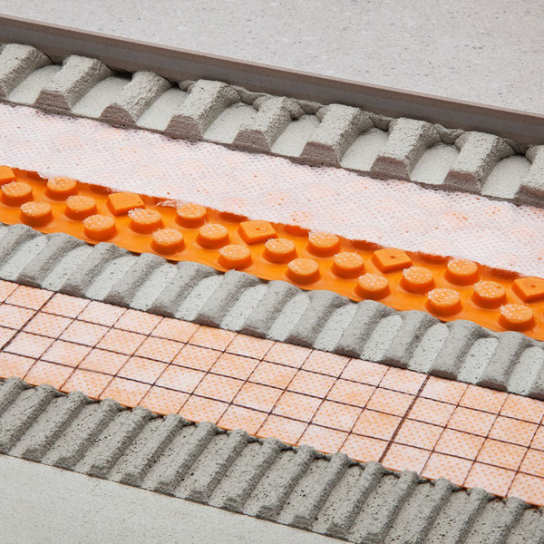 Natte de désolidarisation et de drainage sous carrelage - Schlüter DITRA-DRAIN 4 - 1,00 m x 25,00 m