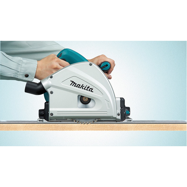 Scie plongeante makita SP6000J diamètre 165 mm 1300W avec coffret MAK-PAC