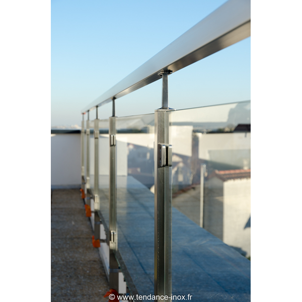 Tube carré creux Inox - 25 x 25 mm - épaisseur 1 mm - longueur 1 m