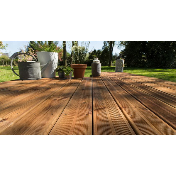 Lame de terrasse rainurée en Pin rouge du Nord traité Classe 4 Marron - 27,00 MM x 145 MM - Longueur 3,60 M