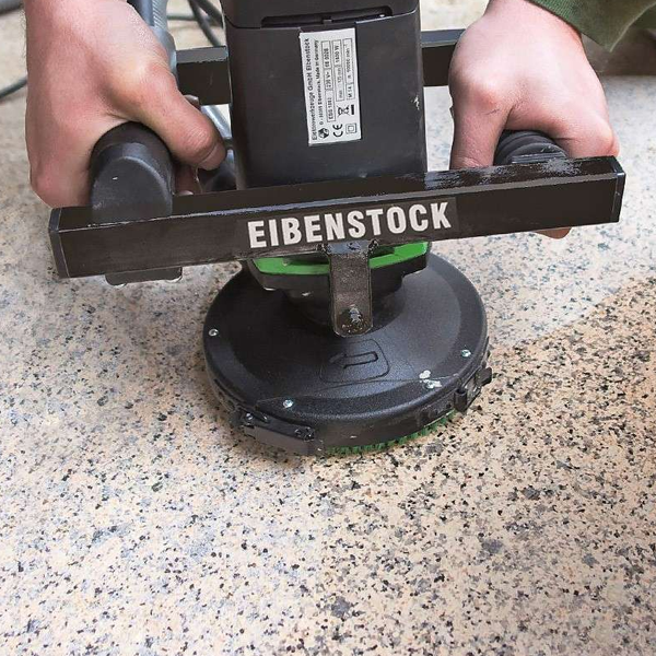 Ponceuse portative Eibenstock EBS1802 230 V 1800 W avec 1 plateau PNZ125 Ø 125 mm