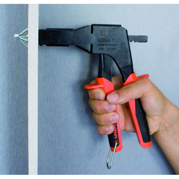 Pince pistolet à crémaillère pour chevilles métalliques diamètre 4 à 8 mm Ultra Fix