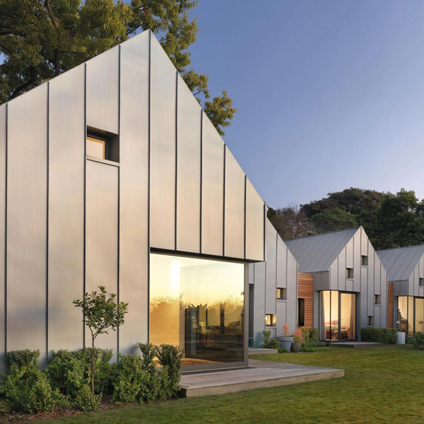 Bobine de zinc prePatina clair Eco Zinc Rheinzink - pour couverture de toit et bardage - ép. 0,65 MM - 0,50 M - longueur 31,00 M