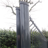 Chapeau PVC noir pour poteau à sceller Atoll+