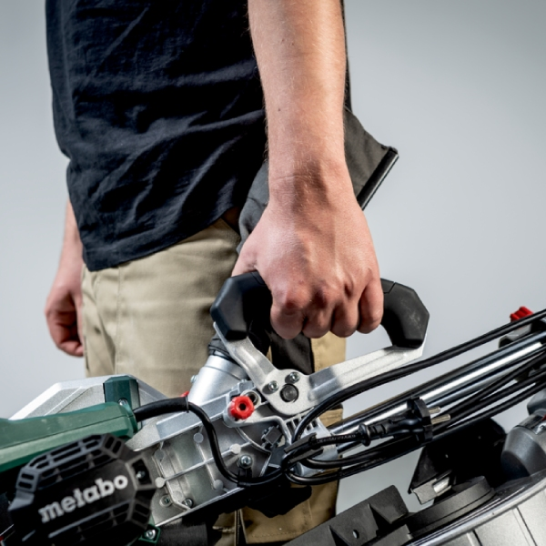 Scie à onglet radiale Metabo KGS 254 M - 1450 W - Pour lame de scie ⌀ 254 mm