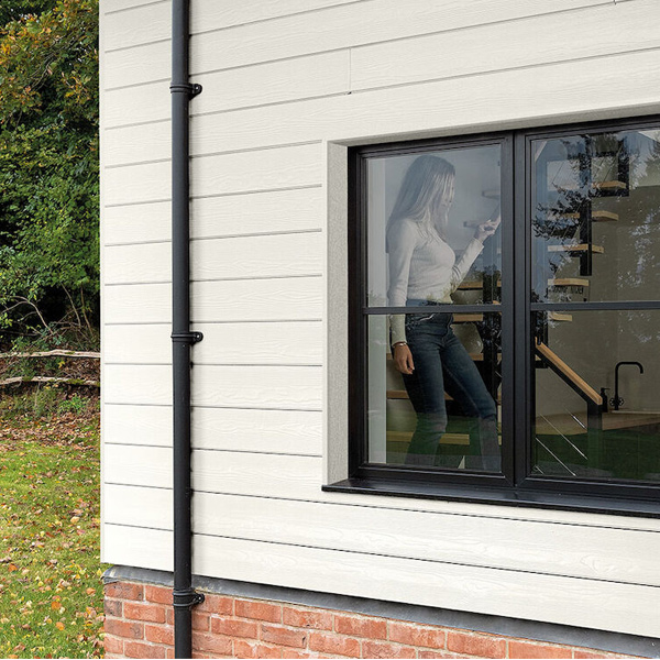 Lame de bardage en fibres-ciment Cedral Click finition relief - 186 MM x 12,00 MM - L. 3,60 M - Blanc C01