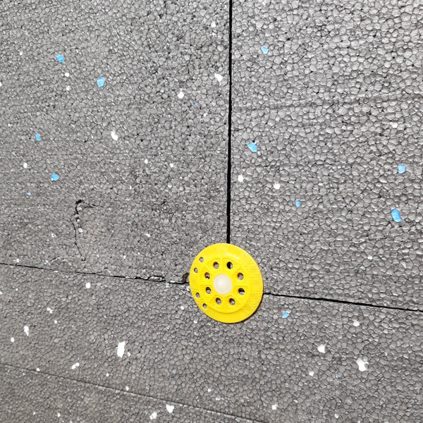 Cheville avec clou à frapper PTH X Spit - PSE et laine minérale - 8 x 155 mm - Boîte de 200