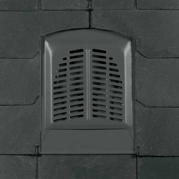 Chatière de ventilation plate Aérostyle prePatina ardoise Eco Zinc Rheinzink pour couverture de toit en ardoise